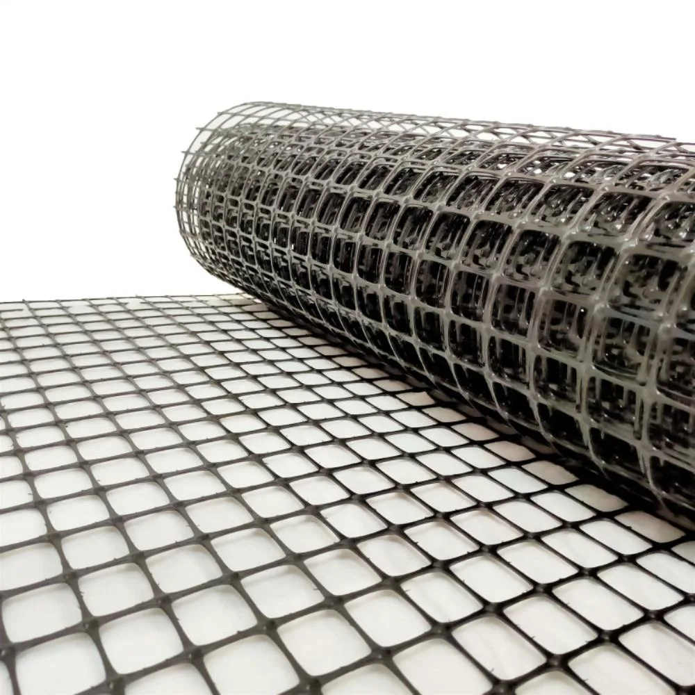 Наклон почвы ISO фабрики огораживает решетку гравия Geogrid 50-50kn высокопрочного полиэстера подкрепления черную