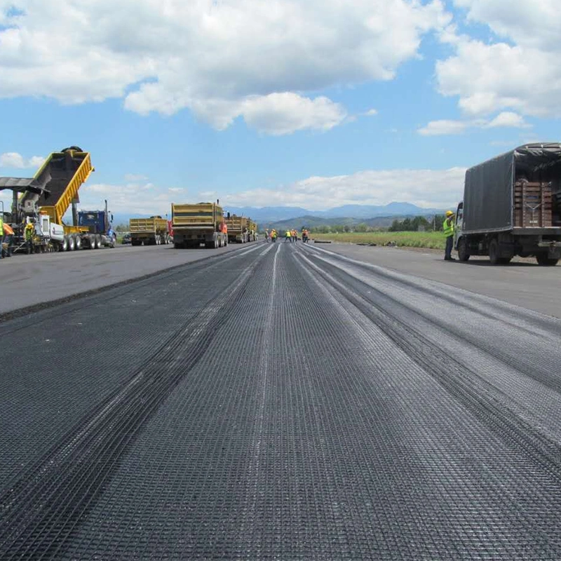 Наклон почвы ISO фабрики огораживает решетку гравия Geogrid 50-50kn высокопрочного полиэстера подкрепления черную