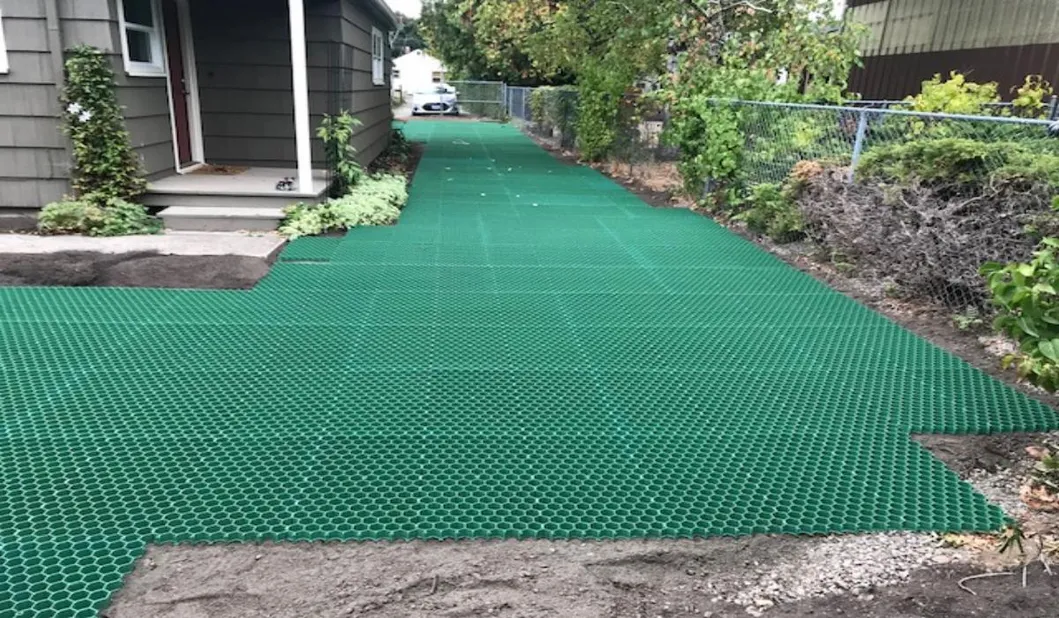 HDPE Пластмассовая травянистая стабилизаторная решетка для парковочных площадок Наружная крыша Садовые проницаемые мостовые перекрытия 9