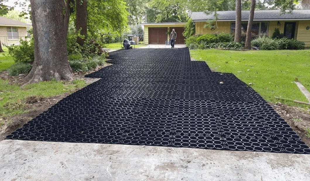 HDPE Пластмассовая травянистая стабилизаторная решетка для парковочных площадок Наружная крыша Садовые проницаемые мостовые перекрытия 12