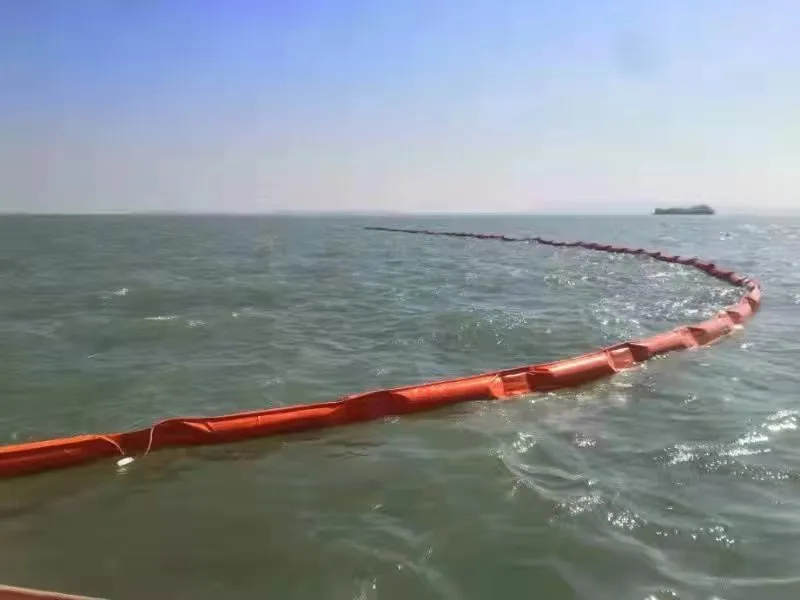 Проницаемый водный плавучий шлаковый занавес для водных условий экологически чистый, с разливом масла, бум ПВХ плавучий шлаковый занавес 12