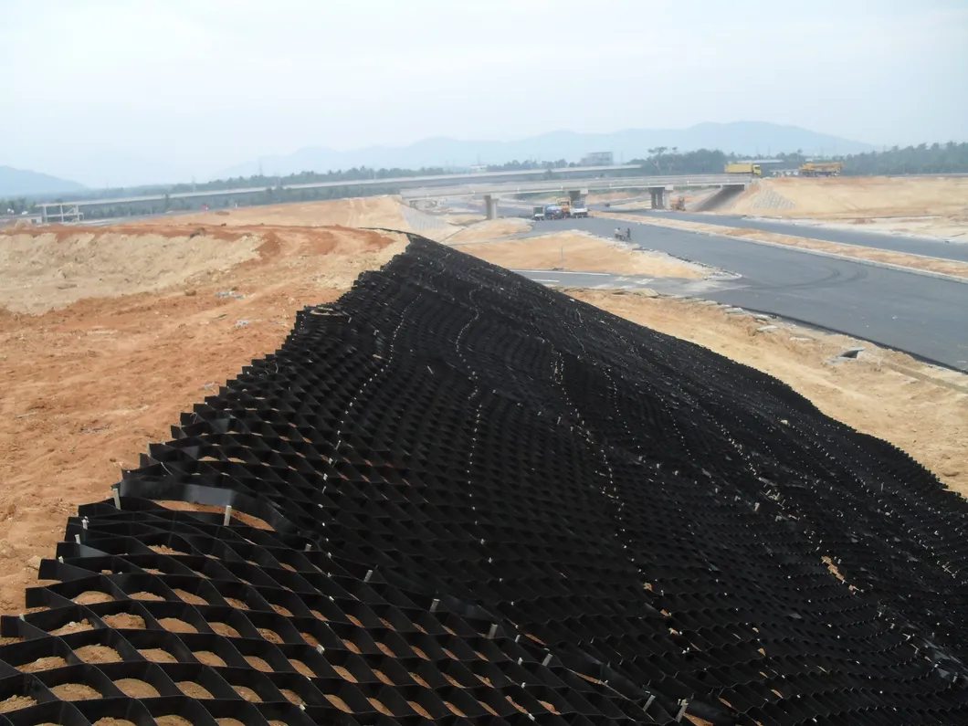HDPE пластмассовые геоэлементы для укрепления мягких подвалов низкозатратный гравийный стабилизатор геоэлементы для дорожного строительства 8