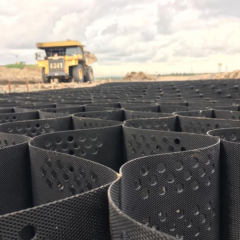 Текстурированные и перфорированные HDPE пластмассовые геоэлементы для строительства дорог