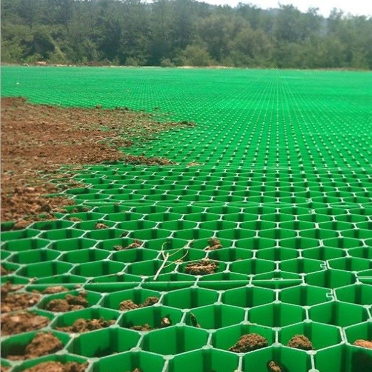 Тяжелые грунтовые сетки проницаемые газонокосилки HDPE Пластиковые газонокосилки для подъезда