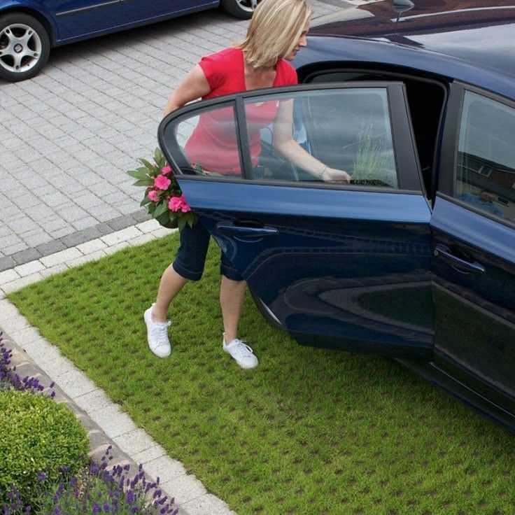 Площадки из HDPE Пластмассовая травяная решетка Полиэстерная георешетка Пластмассовая решетка для парковочных площадок Пожарный выход оптовый ландшафтный грунт Геоклетка Гравийная решетка
