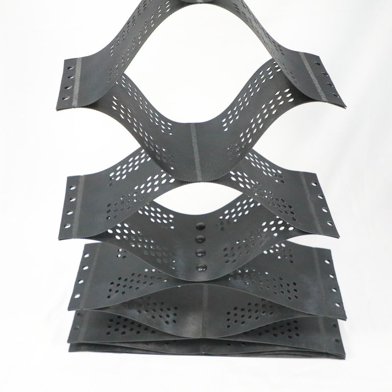 HDPE Пластмассовые геоцеллы с асфальтированной решеткой Черные геоцеллы HDPE для мягкой подвальной арматуры Недорогие стабилизаторы гравия Геоцеллы в дорожном строительстве