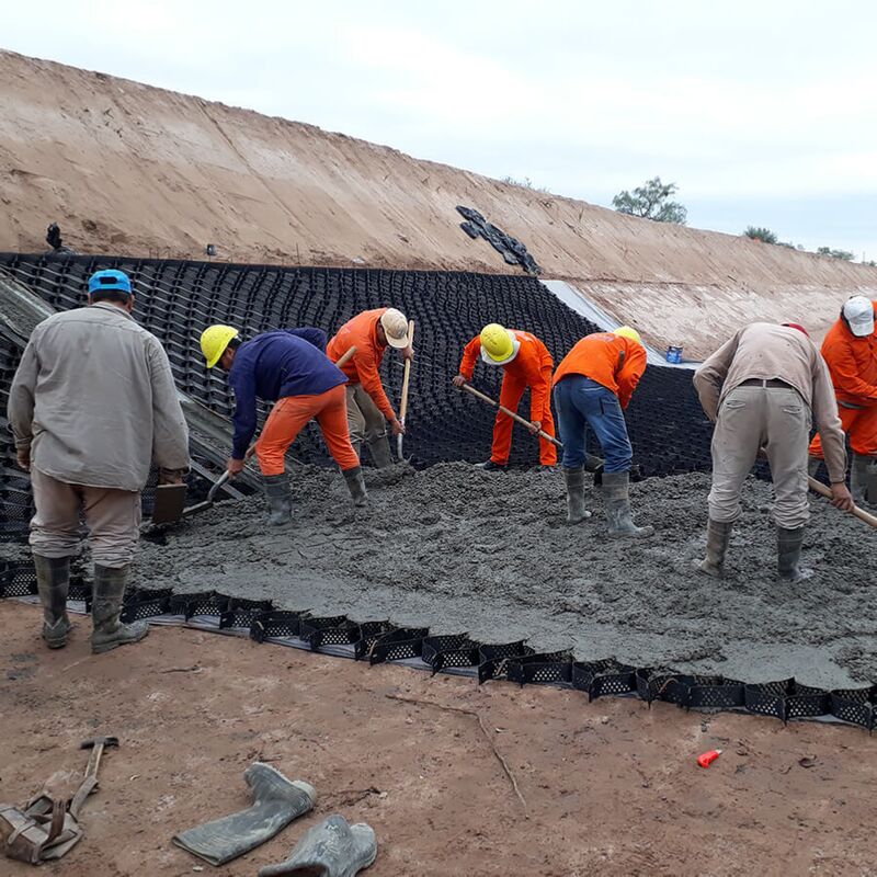 HDPE Геоячейка Пластиковая Подъездная Дорожка Гравий HDPE Геоячейка Контроль Грунта на Дороге для Укрепления Дороги Защита Откосов Контроль Эрозии Гравий Автомагистраль